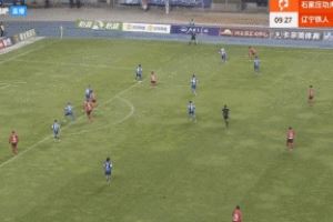 黑旋风！姆本扎停球摆脱防守抽射破门，26轮25球领跑中甲射手榜！