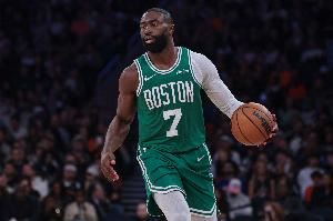 明天凯尔特人迎战骑士 杰伦-布朗伤病管理大概率出战 明天凯尔特人迎战骑士 杰伦-布朗伤病管理大概率出战