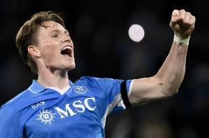 瑞士天空:麦克托米奈否认想要重返英超,他非常愿意长留那不勒斯 瑞士天空:麦克托米奈否认想要重返英超,他非常愿意长留那不勒斯