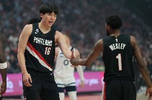 马卢阿奇&李凯尔也同样打不上球 在NBA要获出场机会远没那么简单 马卢阿奇&李凯尔也同样打不上球 在NBA要获出场机会远没那么简单