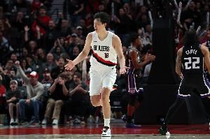 朱芳雨：中国篮球正处在低谷期 不能把杨瀚森和姚明&易建联对比